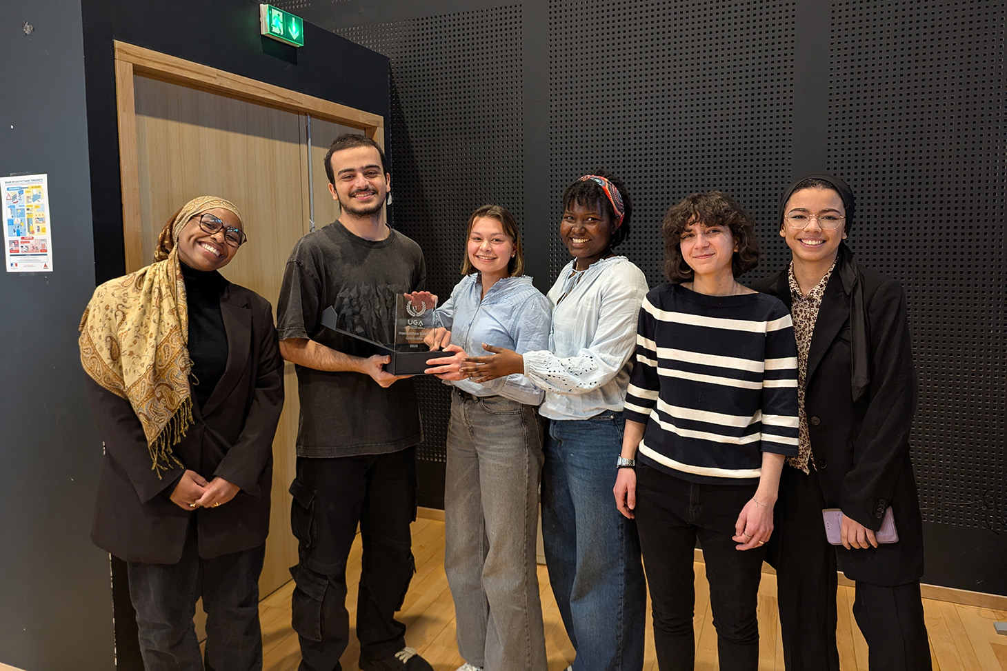 L'équipe Champi’pompier, grande gagnante du Hackathon santé 2025. L'équipe Champi’pompier, grande gagnante du Hackathon santé 2025.
