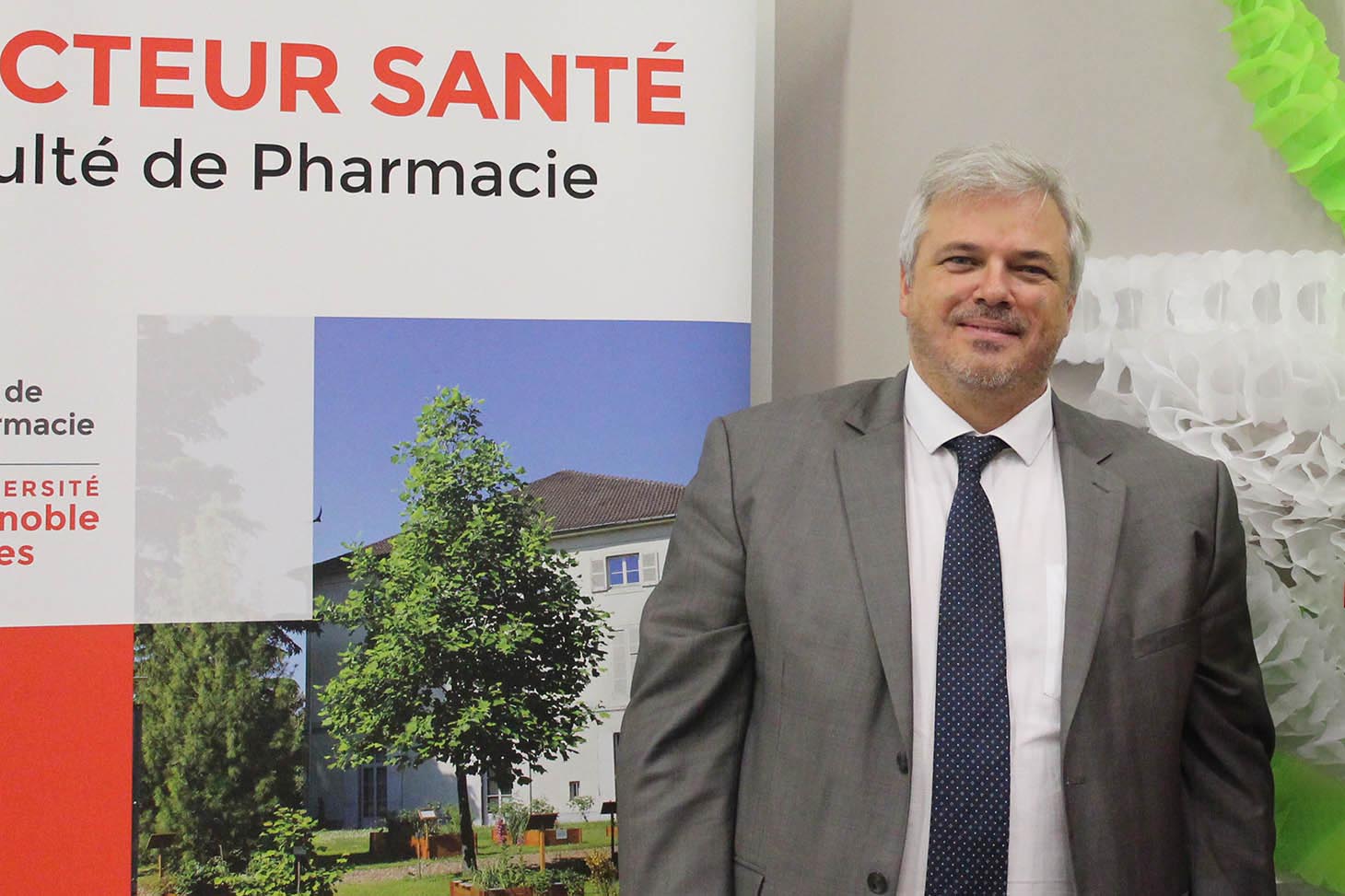 Michel Seve, Doyen de l'UFR Pharmacie